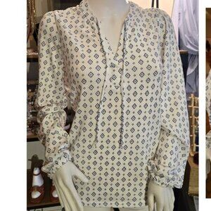 NWOT White Blue print Bohemian Blouse L-XL